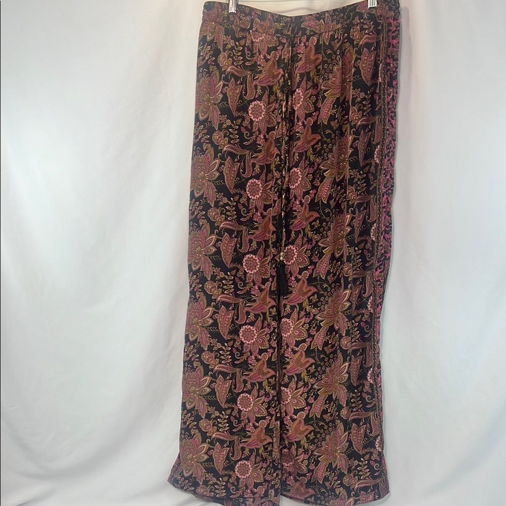 Chelsea and Theodore Floral Patterned Sheer Wide-Leg Pants Women’s Size‎ Large